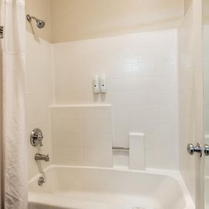Queen Room Two Queen Beds Tub Accessible or Non Smoking